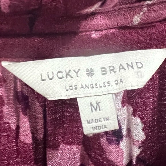 Lucky Brand long sleeve cranberry floral top size medium - Picture 6 of 7